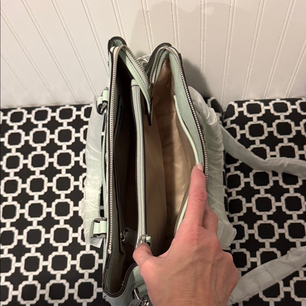 Calvin Klein Mint Green Satchel Bag - Picture 4 of 4